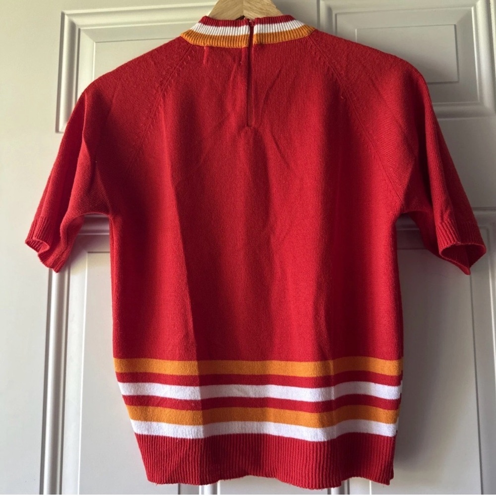 🔥🔥5/$25 VTG Bradlees Woman’s Acrylic Short Sleeve Striped Sweater Top - Picture 2 of 7
